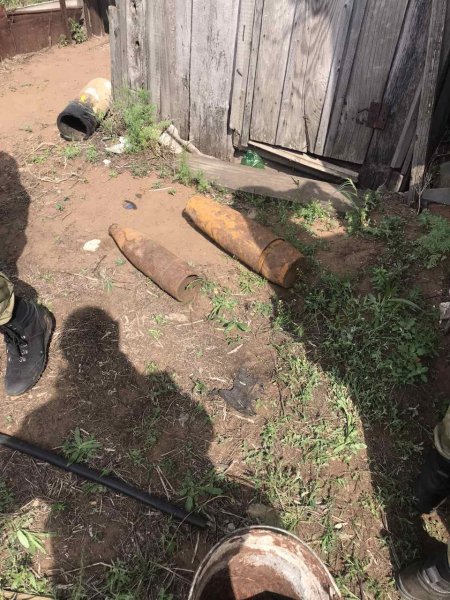 В Борском районе сотрудниками уголовного розыска задержан подозреваемый в незаконном обороте наркотических и взрывчатых веществ